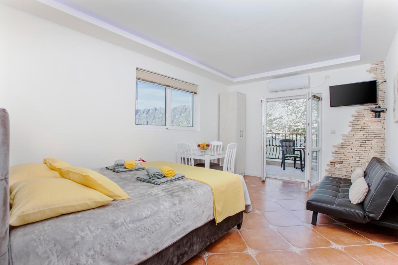 Apartments Vukovic Kotor Ngoại thất bức ảnh