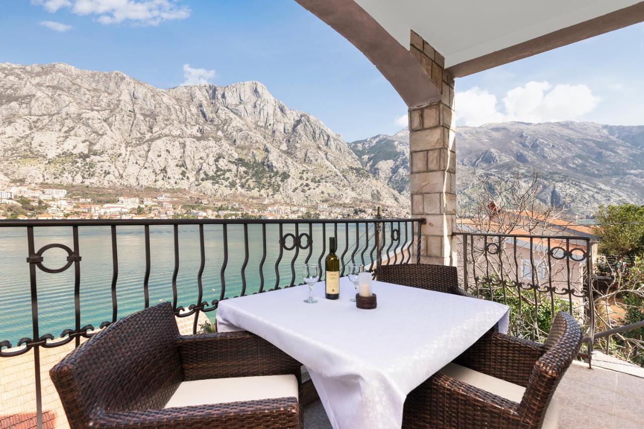Apartments Vukovic Kotor Ngoại thất bức ảnh