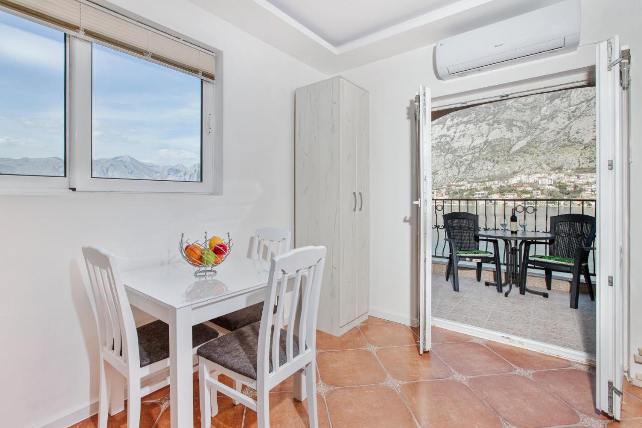 Apartments Vukovic Kotor Ngoại thất bức ảnh