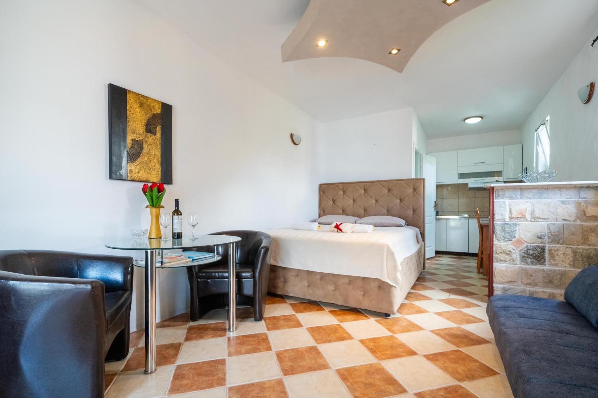 Apartments Vukovic Kotor Ngoại thất bức ảnh