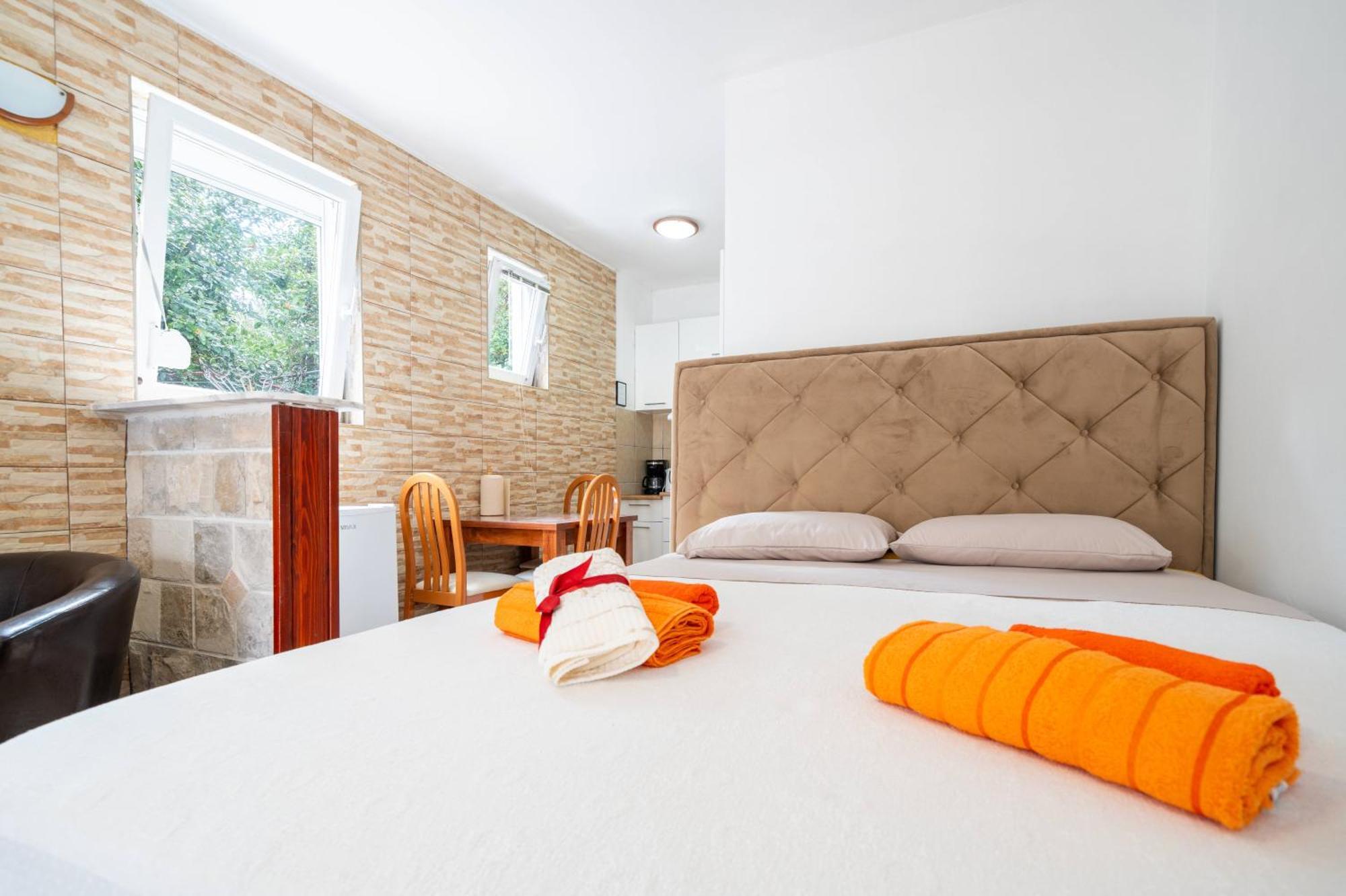 Apartments Vukovic Kotor Ngoại thất bức ảnh